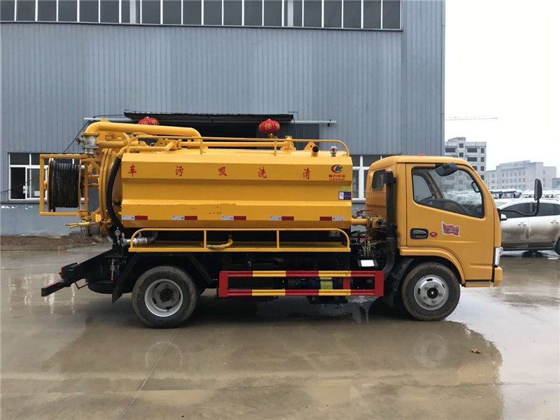 市政工程利器 東風(fēng)小多利卡2噸清洗4噸吸污黃牌清洗吸污車